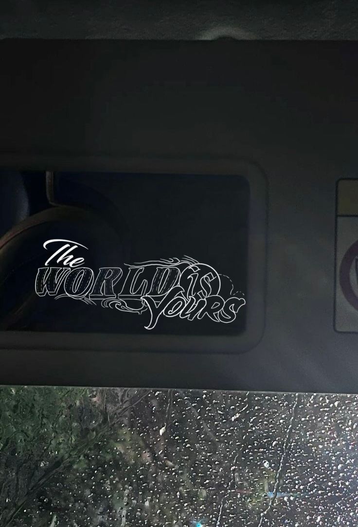 Innenspiegel Autosticker The World is yours